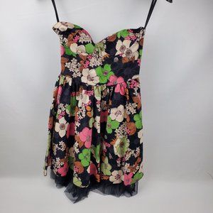 Angie Womens Strapless Mini Dress Floral Sleeveless Lace Hem Lining Black Medium